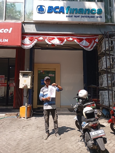 Diduga Tipu Pemilik Mobil, Oknum Debtcollektor BCA Finance Probolinggo Dilaporkan ke Kepolisian